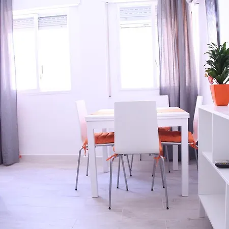 Apartamento Orange Triana Centro *
